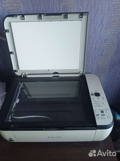 Принтер сканер копир лазерный цветной