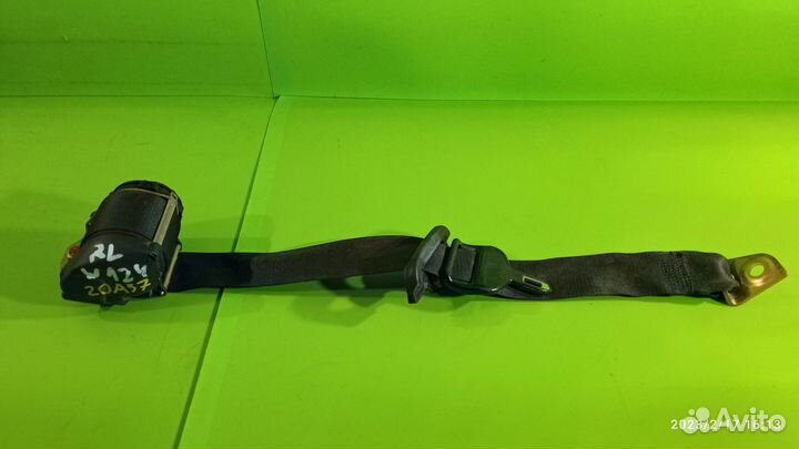 Ремень безопасности задний для Mercedes-Benz W124