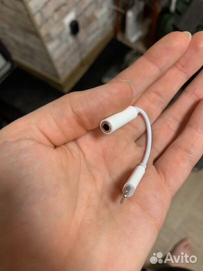 Переходник для наушников iPhone lightning aux