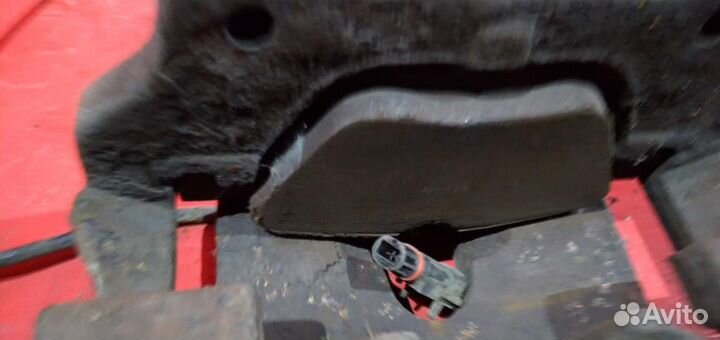 Мерседес Е класс суппорт передний правый W210