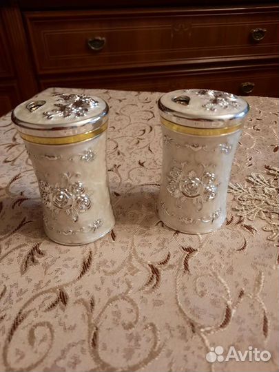 Солонка серебристый