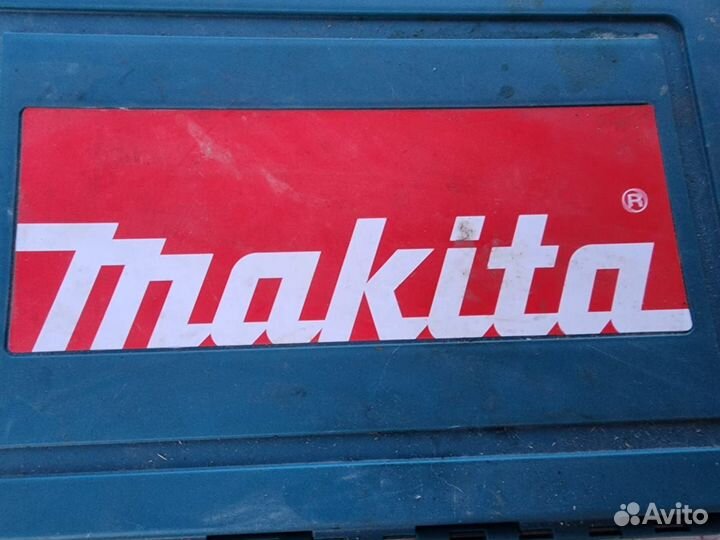 Дрель Makita HR 2641