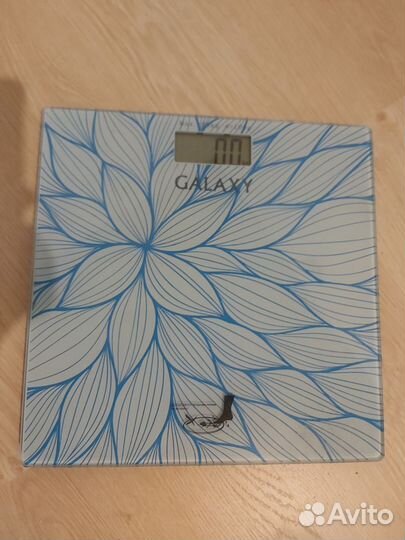 Весы напольные электронные