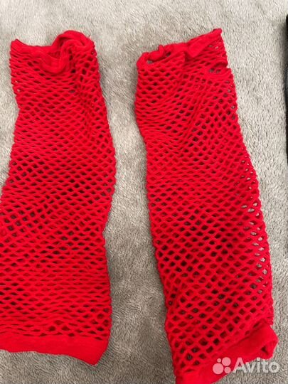 Чокер и браслет, рукава