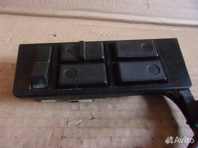 Мазда 626 GC, блок / кнопки стеклоподъёмников