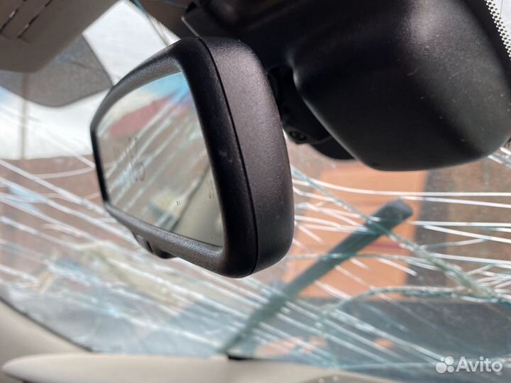 Infiniti Qx56 Зеркало салона