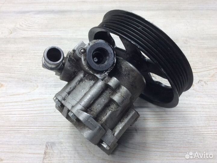 Насос гидроусилителя Land Rover Range Rover Sport
