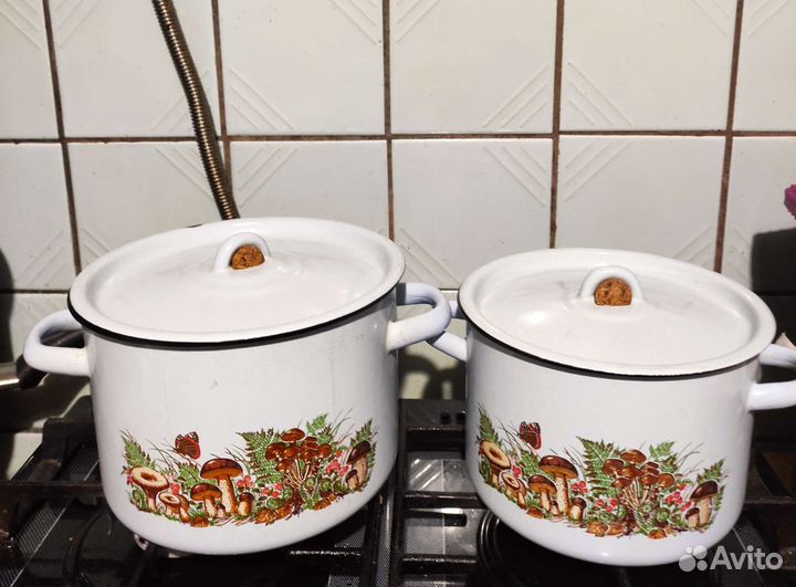 Ложки с гравировкой Бидоны 3 л Горшки Кастрюли