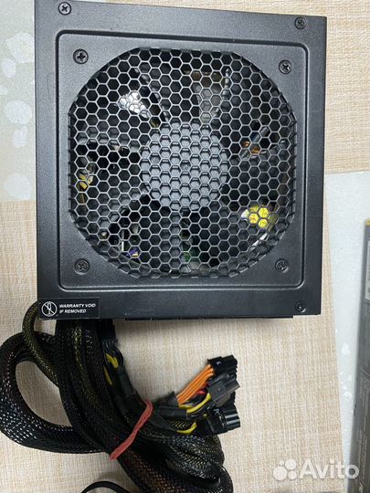 Блок питания для компьютера 750w