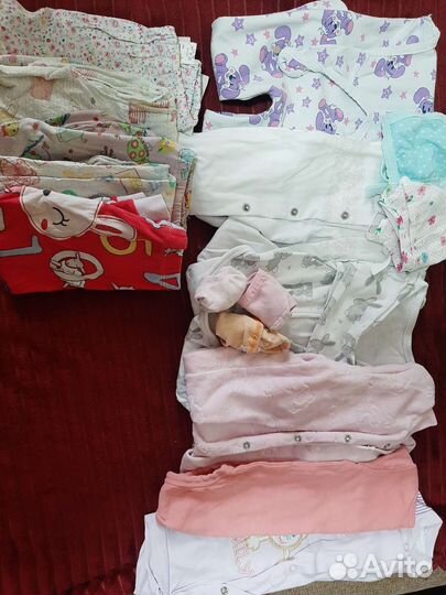 Вещи для девочки и мальчика 0-3 месяца
