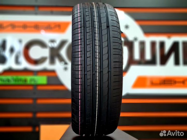 Royal Black Royal Mile 195/60 R15