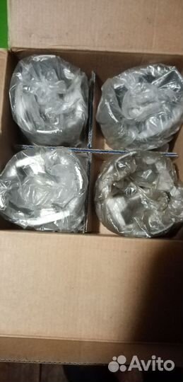 Поршня ваз 21011