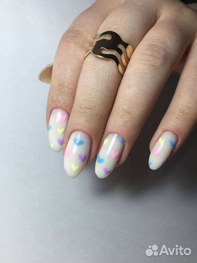 Мастер маникюра