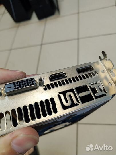 Видеокарта rx 560 2gb