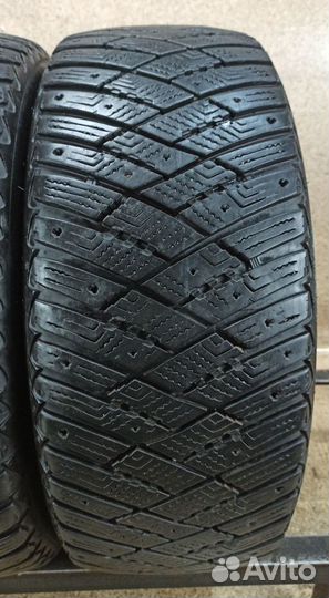Goodyear Ultragrip Ice Arctic 215/55 R17 100Z
