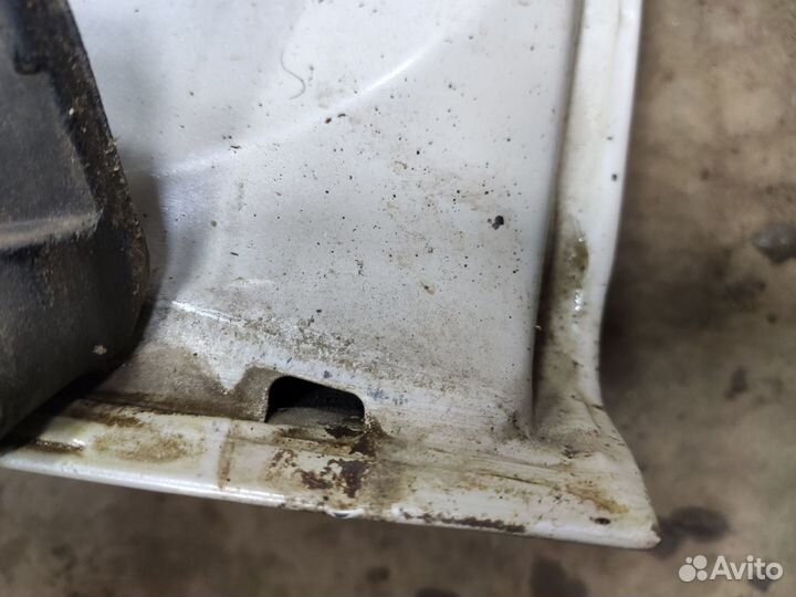 Дверь передняя правая Toyota Estima