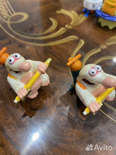 Игрушки из киндера