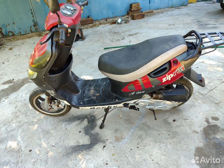 Скутер Atlant zip3i 100 куб на обкатке