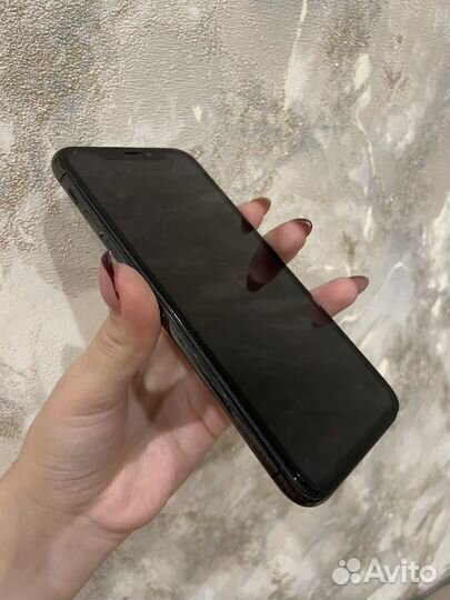 iPhone X, 256 ГБ