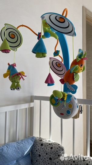 Мобиль на кроватку tiny love бумбокс