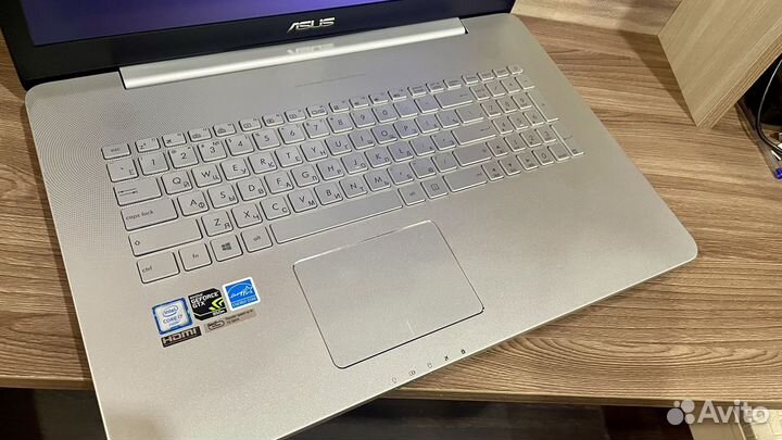 Ноутбук asus n752v