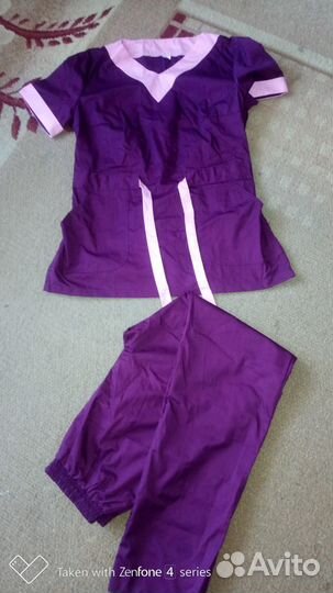 Медицинский костюм