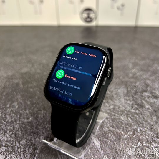 Apple Watch 10 Черный с Яблоком при включении