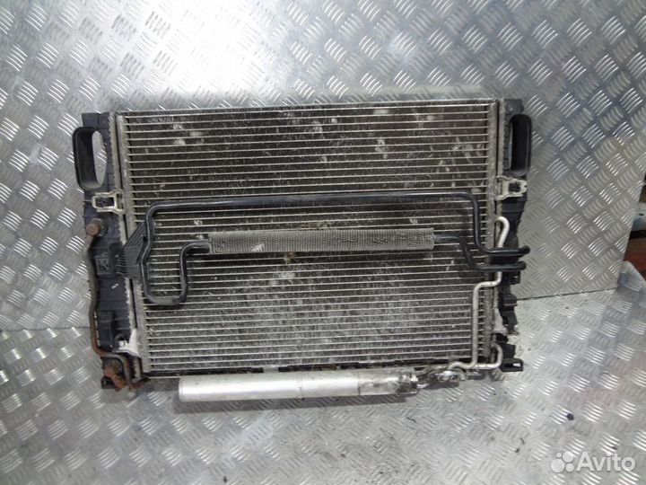 Кассета радиаторов Мерседес 211 219