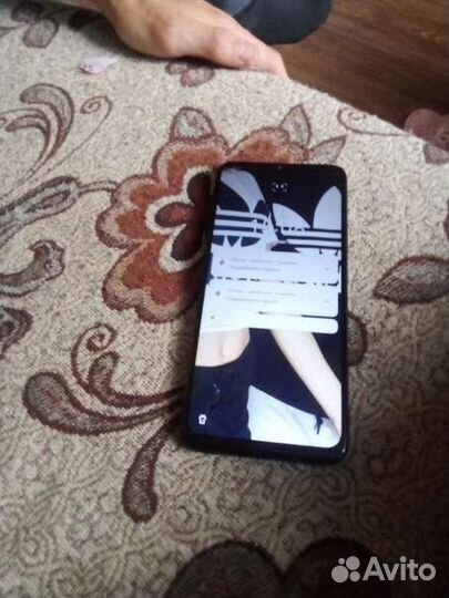 Мобильные телефоны