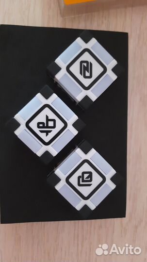 Робот anki cozmo