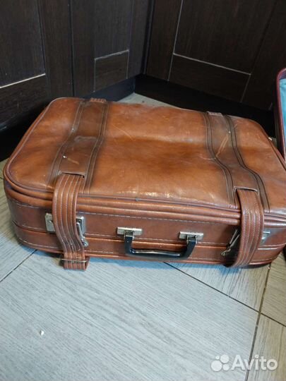 Чемоданы СССР кожаные