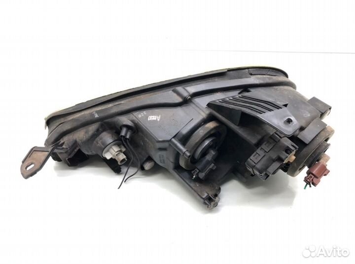 Фара Mazda MX-5 2 (1998-2005)