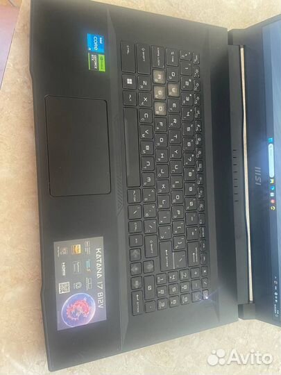 MSI Katana 17 B12VEK-268XRU
