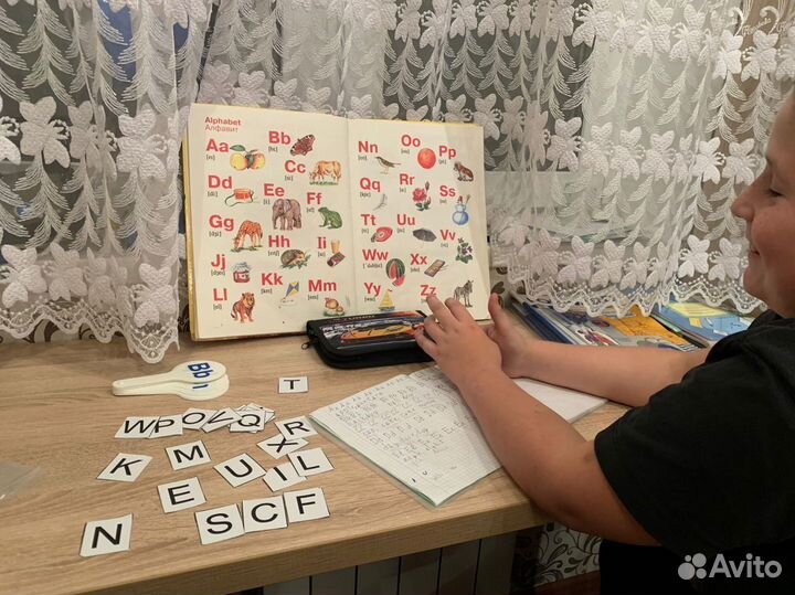 Репетитор по английскому языку + китайскому языку