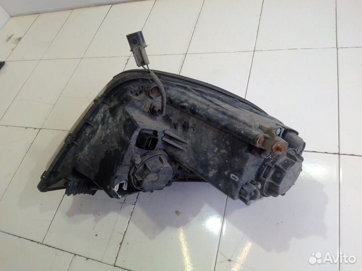 Фара левая (SsangYong Rexton)