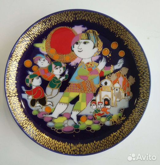 Тарелки для интерьера разные страны