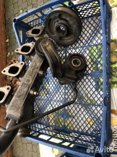 Запчасти на chrysler voyager