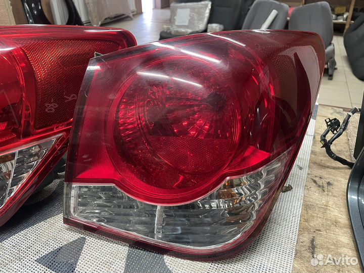 Фонарь задний правый Chevrolet Cruze 95127057