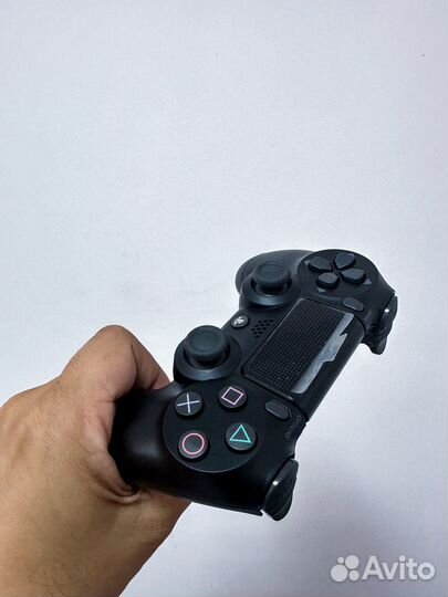 Джойстик PS4 DualShock
