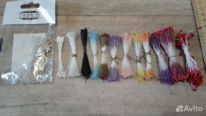 Для творчества ягодки, тычинки, проволока и другое