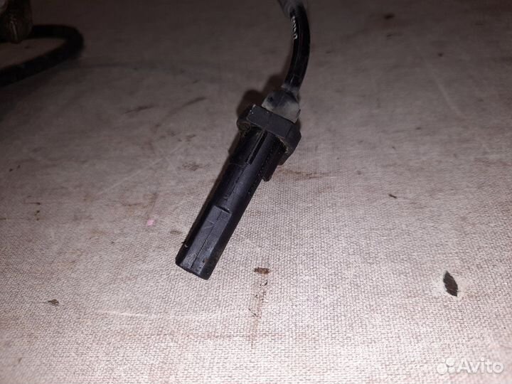 Датчик ABS передний Bmw X3 E83 N52B25A 2008