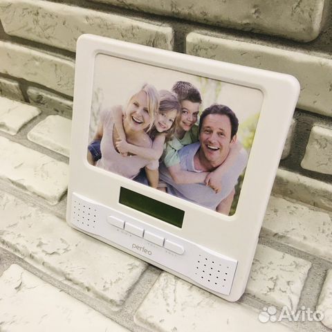 Радио часы с фоторамкой Perfeo S6005