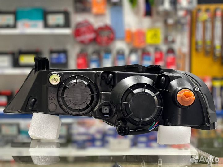 Фара правая Daewoo Nexia рестайлинг (N150)