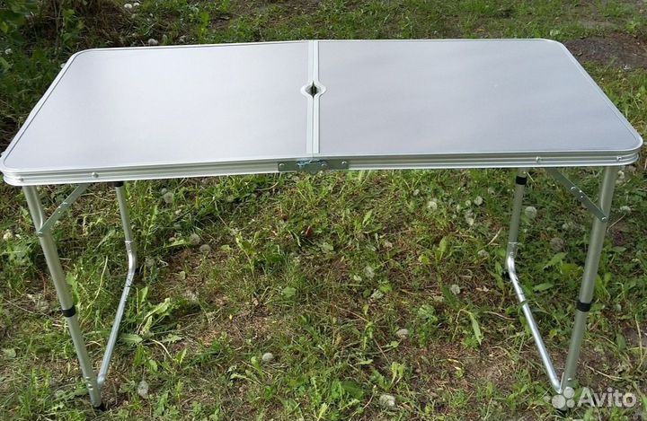 Стол и 4 стула для пикника новый раскладной
