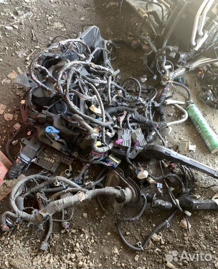 Блок предохранителей проводка кадиллак srx 2