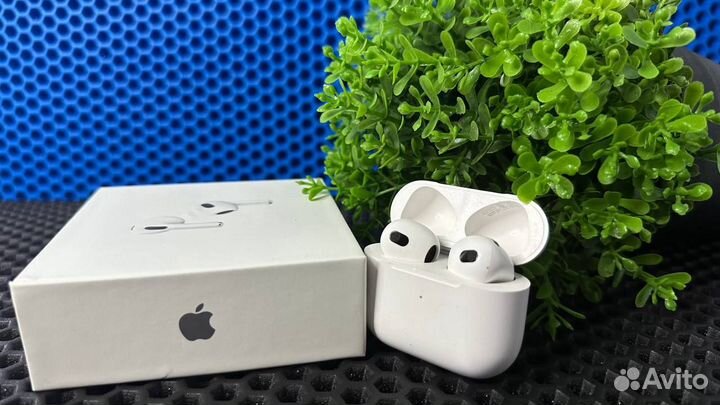 AirPods 3 (гарантия + чехол)