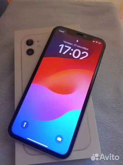 iPhone 11, 64 ГБ
