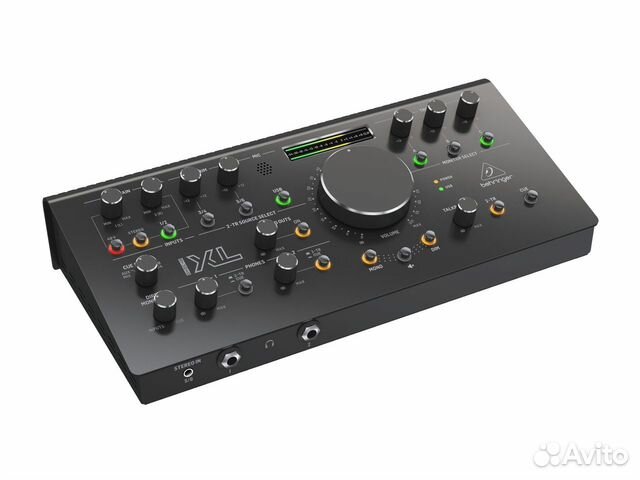 Behringer Studio XL контроллер
