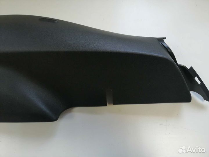 Обшивка стойки задней правая Skoda Rapid II