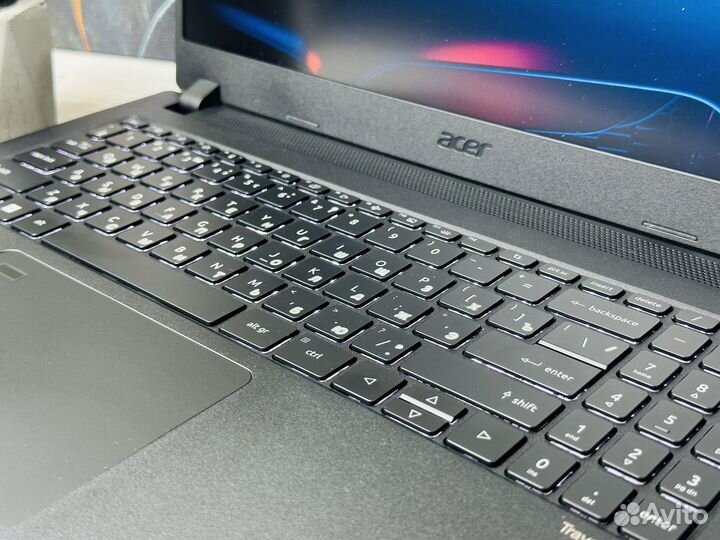 Мощный ноутбук 15.6 Acer TravelMate P215-54 LTE